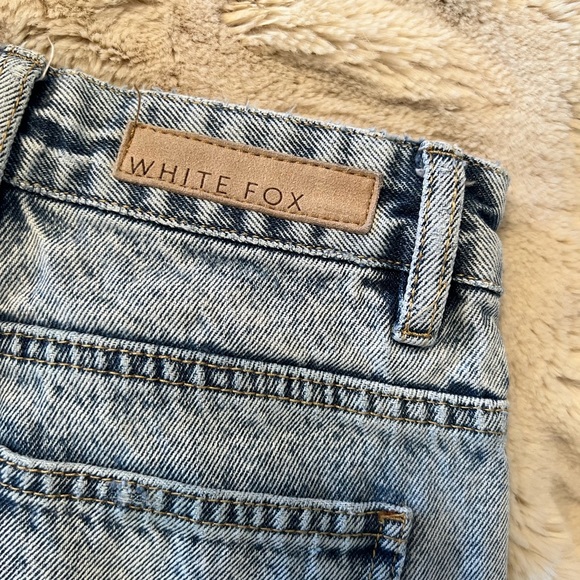 WHITE FOX Boyfriend Jeans - Picture 3 of 7